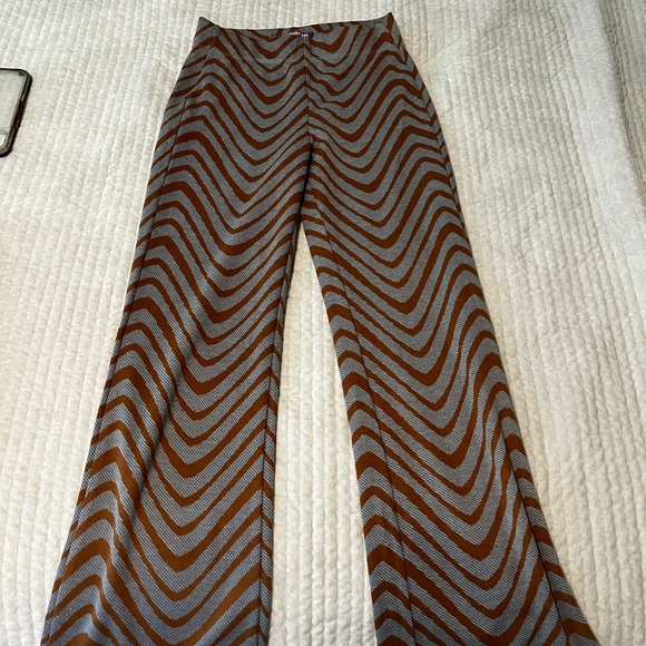 Flare pants Urban Outfitters - Picture 1 of 4